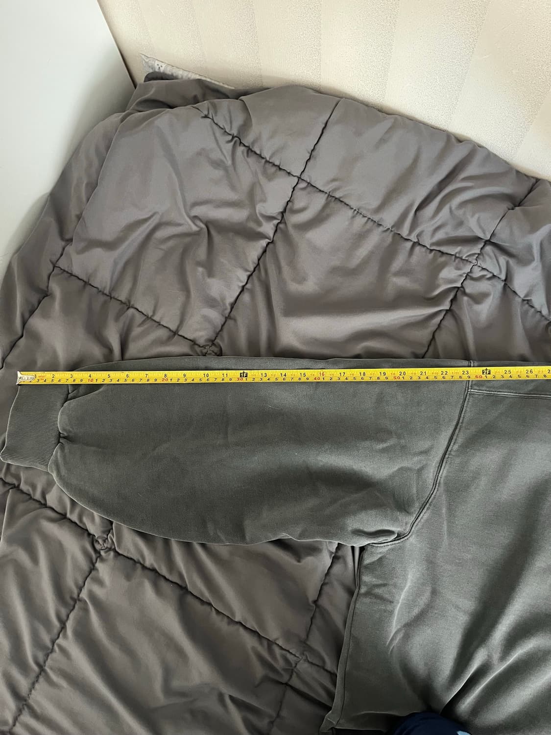 [새상품] 칼하트 wip 비스타 맨투맨 XL 상품이미지8