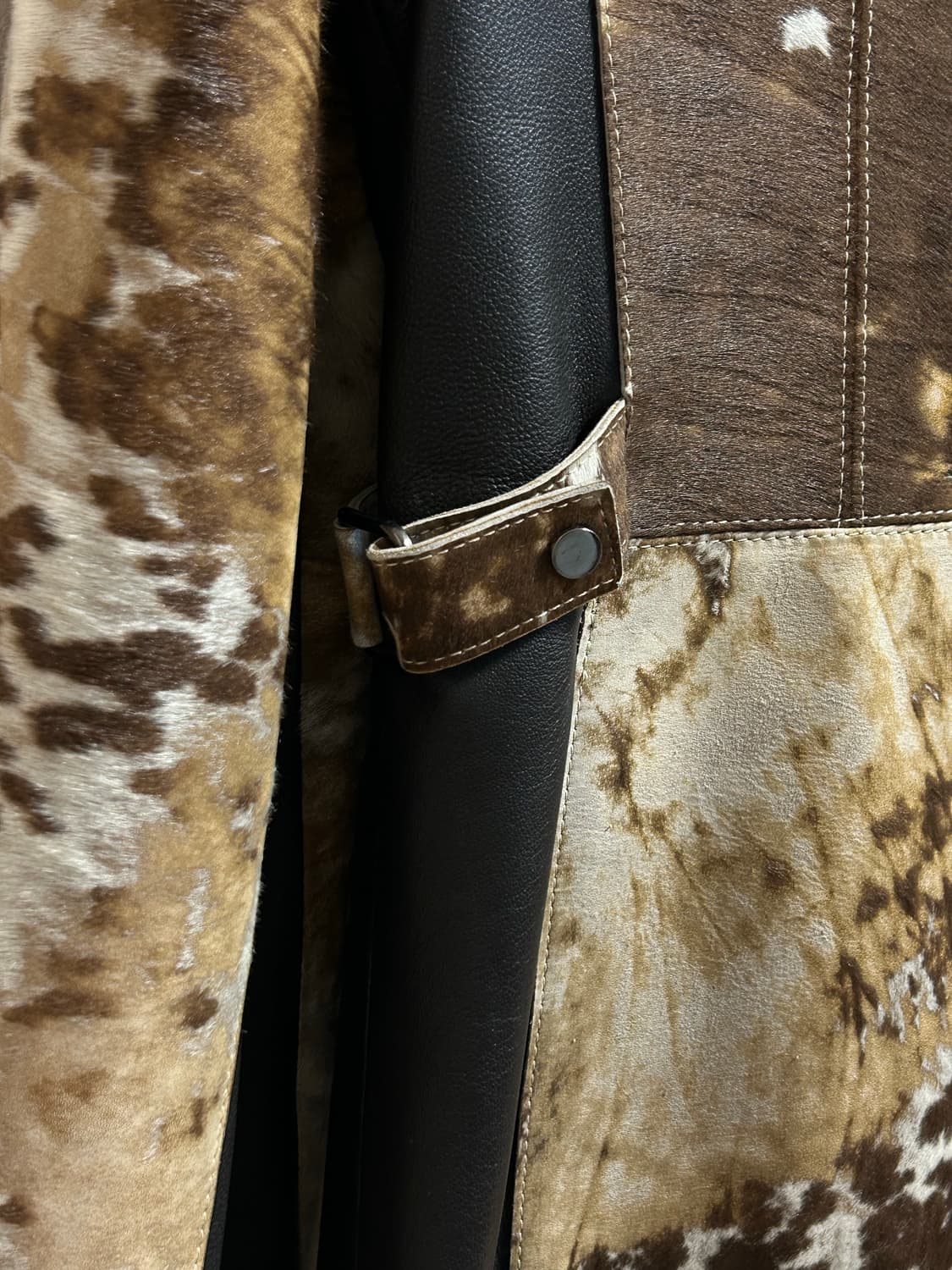 유즈드 카우헤어 패치워크 레더 하이넥 자켓 상품이미지6