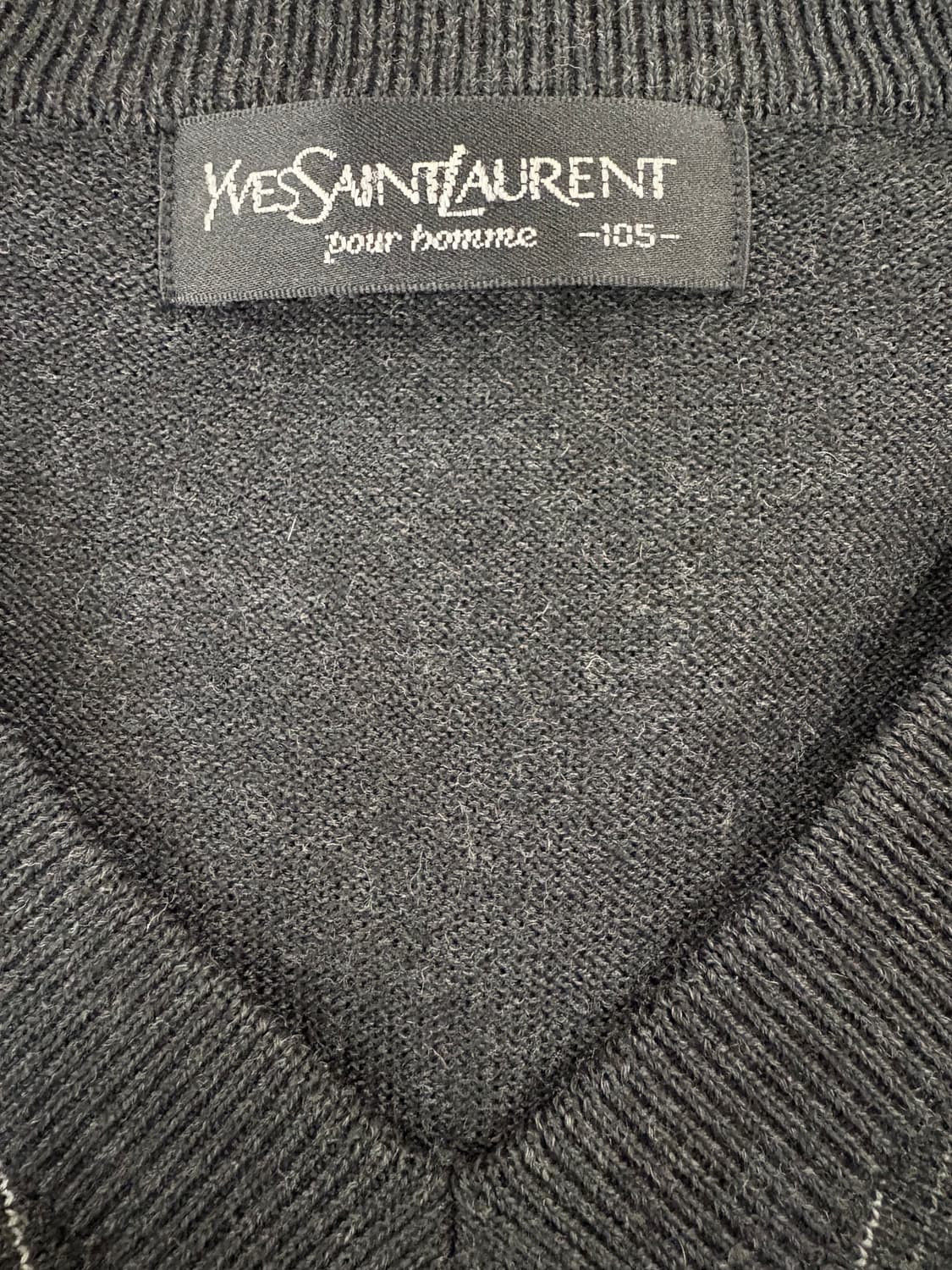 입생로랑 브이넥 울 니트 상품이미지5