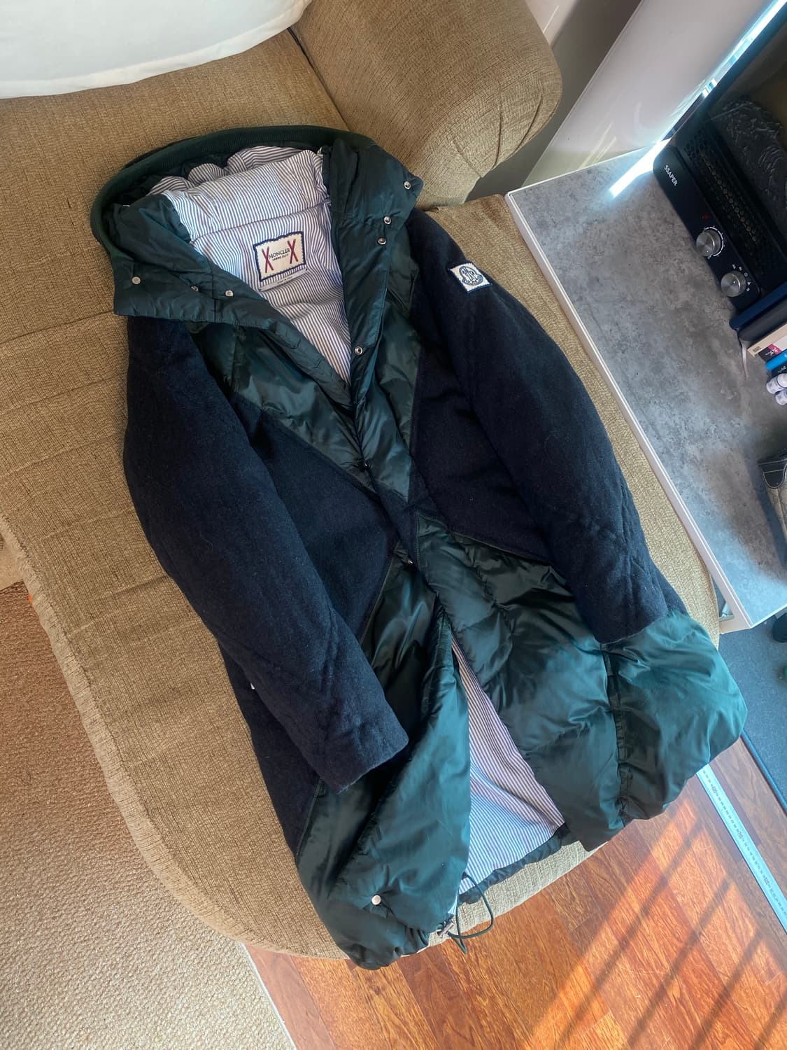 몽클레어 톰브라운 콜라보 감마블루 헤비퀄팅 롱패딩 상품이미지3