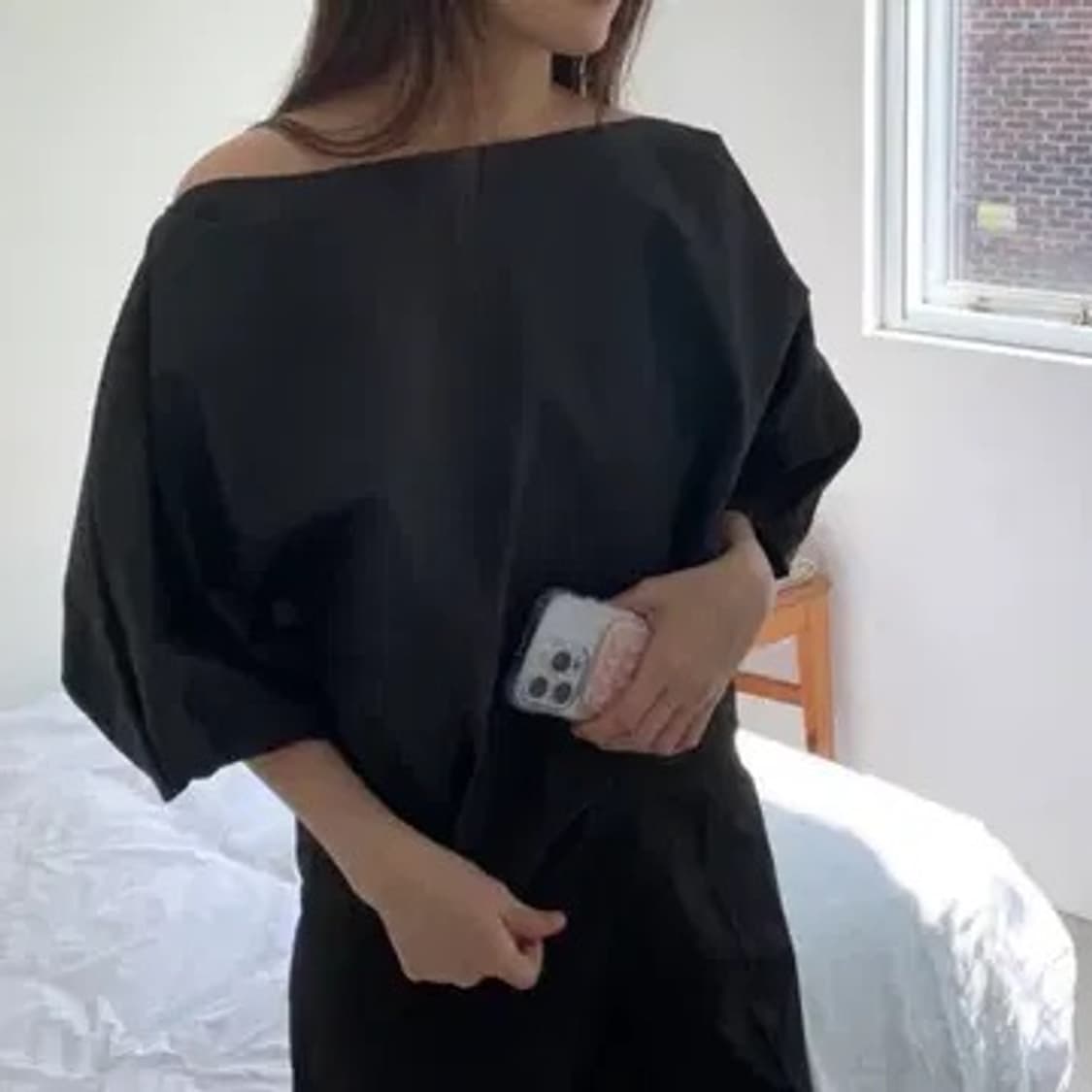 아웃핏 튤립 보트넥 오프숄더 블라우스 / 제니 블라우스 OP 상품이미지6