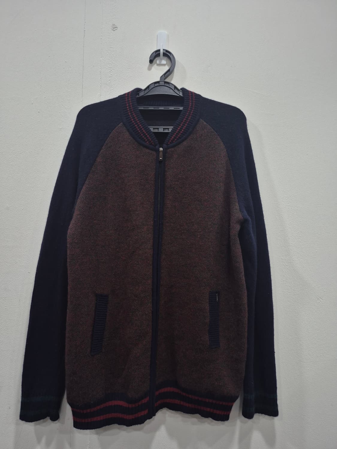 헤지스 모100% 니트집업 여성 100사이즈 상품이미지1