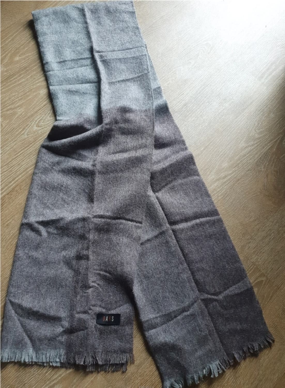 닥스(DAKS 정품)멋진 디자인 남성 울소재 머플러 목도리 스카프 정장  상품이미지3