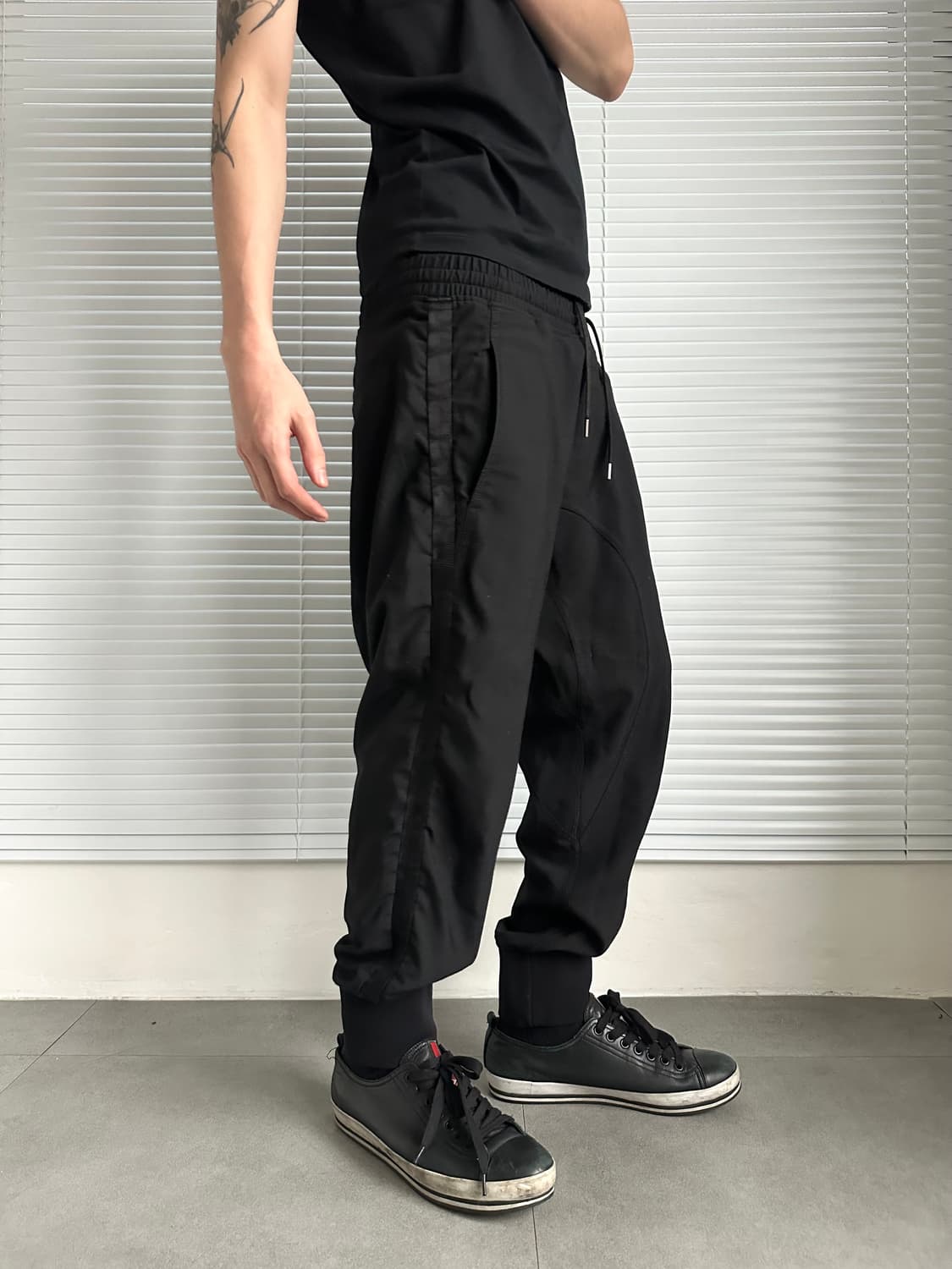 닐바렛 슬라우치 사루엘 팬츠 상품이미지3