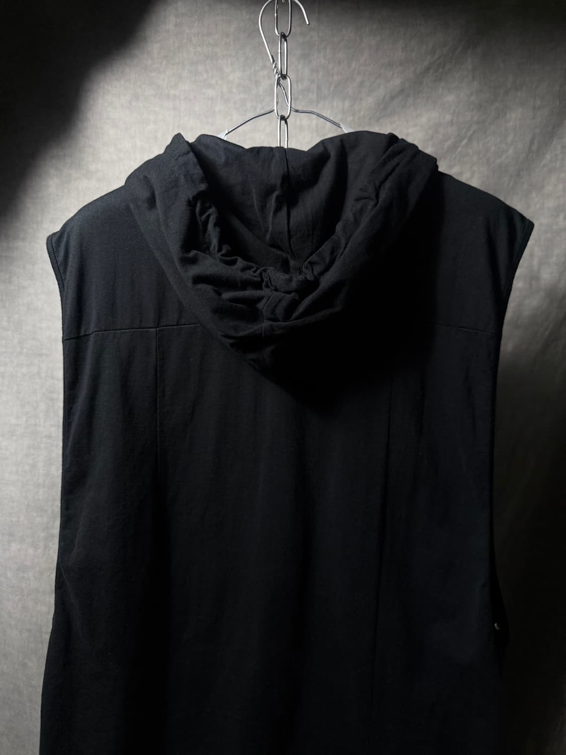 Balmain 17ss Henley Hoodie Sleeveless 상품이미지9