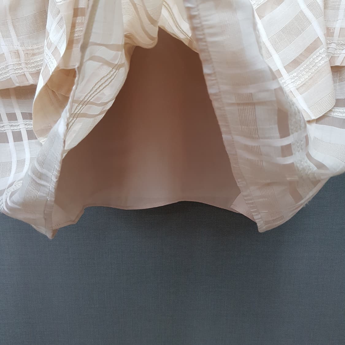 모조에스핀 2022 체크 레이어드 블라우스 M사이즈 상품이미지4