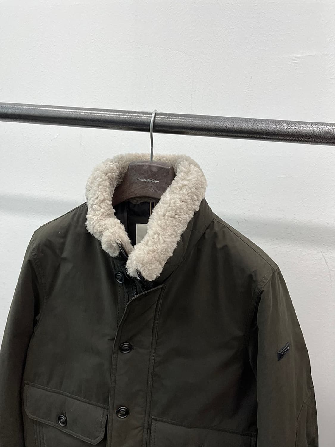 95) 헤지스 24fw 양털 패딩자켓  상품이미지2