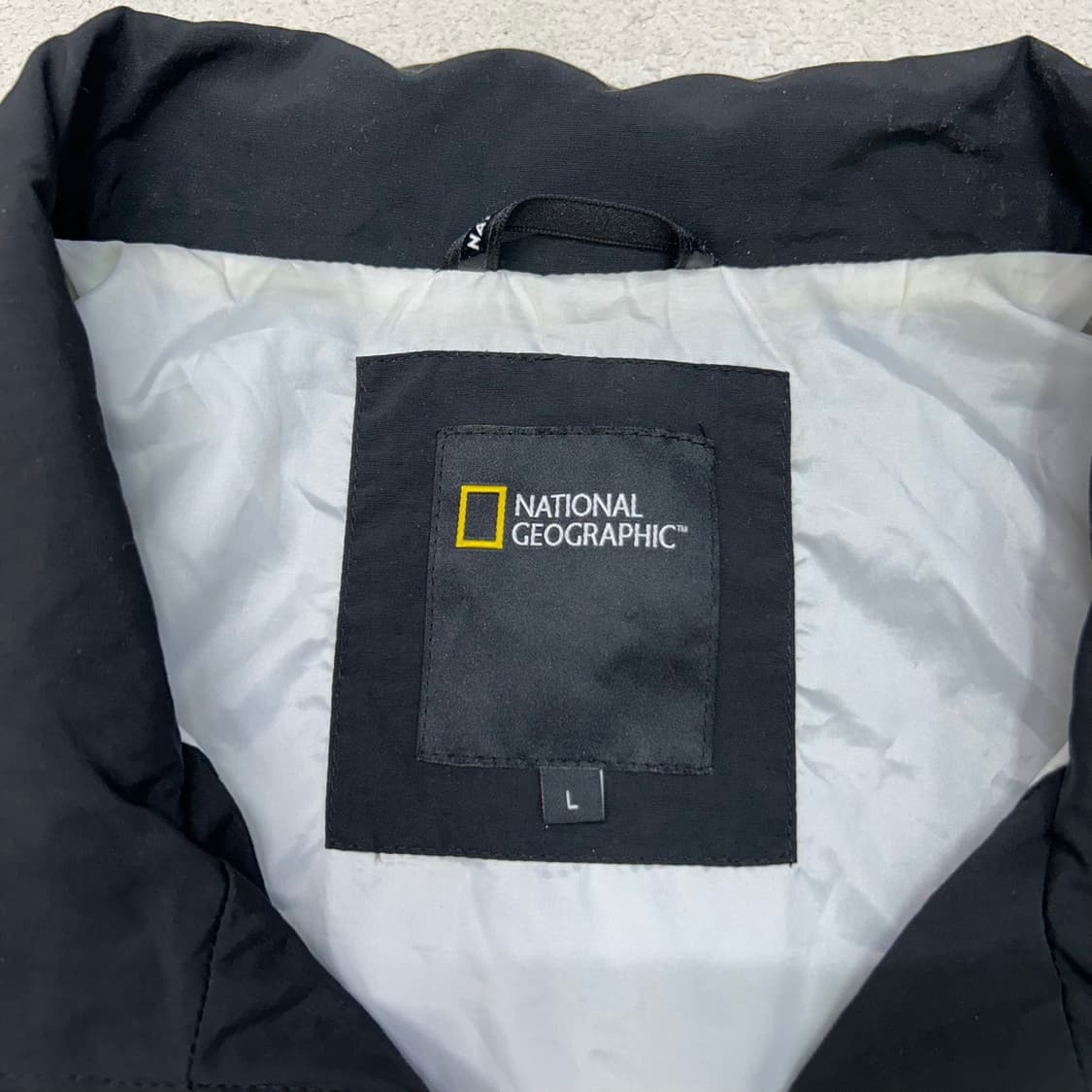내셔널지오그래픽 바람막이 상품이미지3