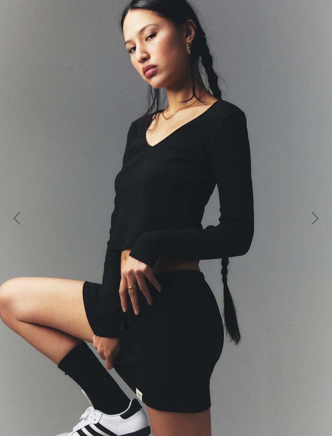 글로니 classic v neck long sleeve 롱슬리브 티셔츠 상품이미지2