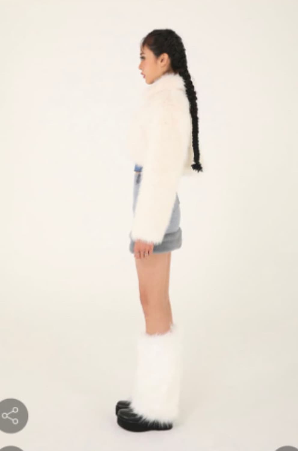 어글리쉐도우 크롭 퍼자켓 상품이미지4