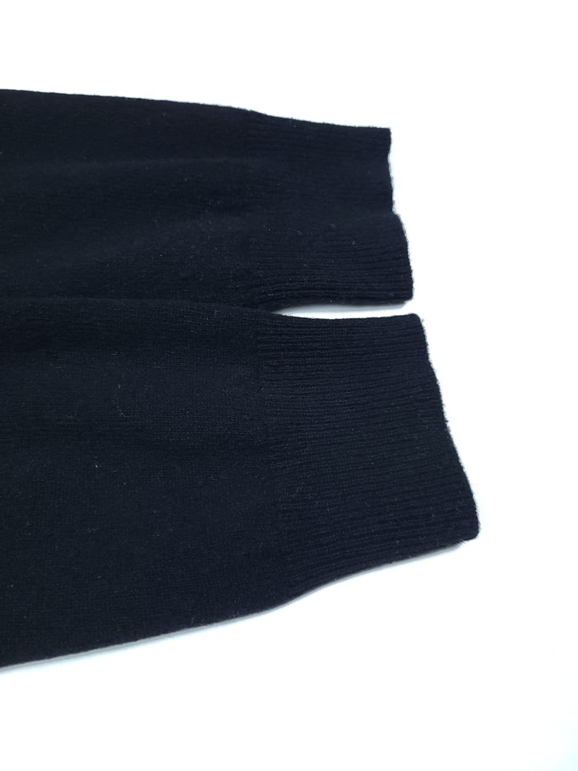 꼼데가르송 여성 라운드넥 플레이 가디건 골드와펜 블랙 상품이미지5