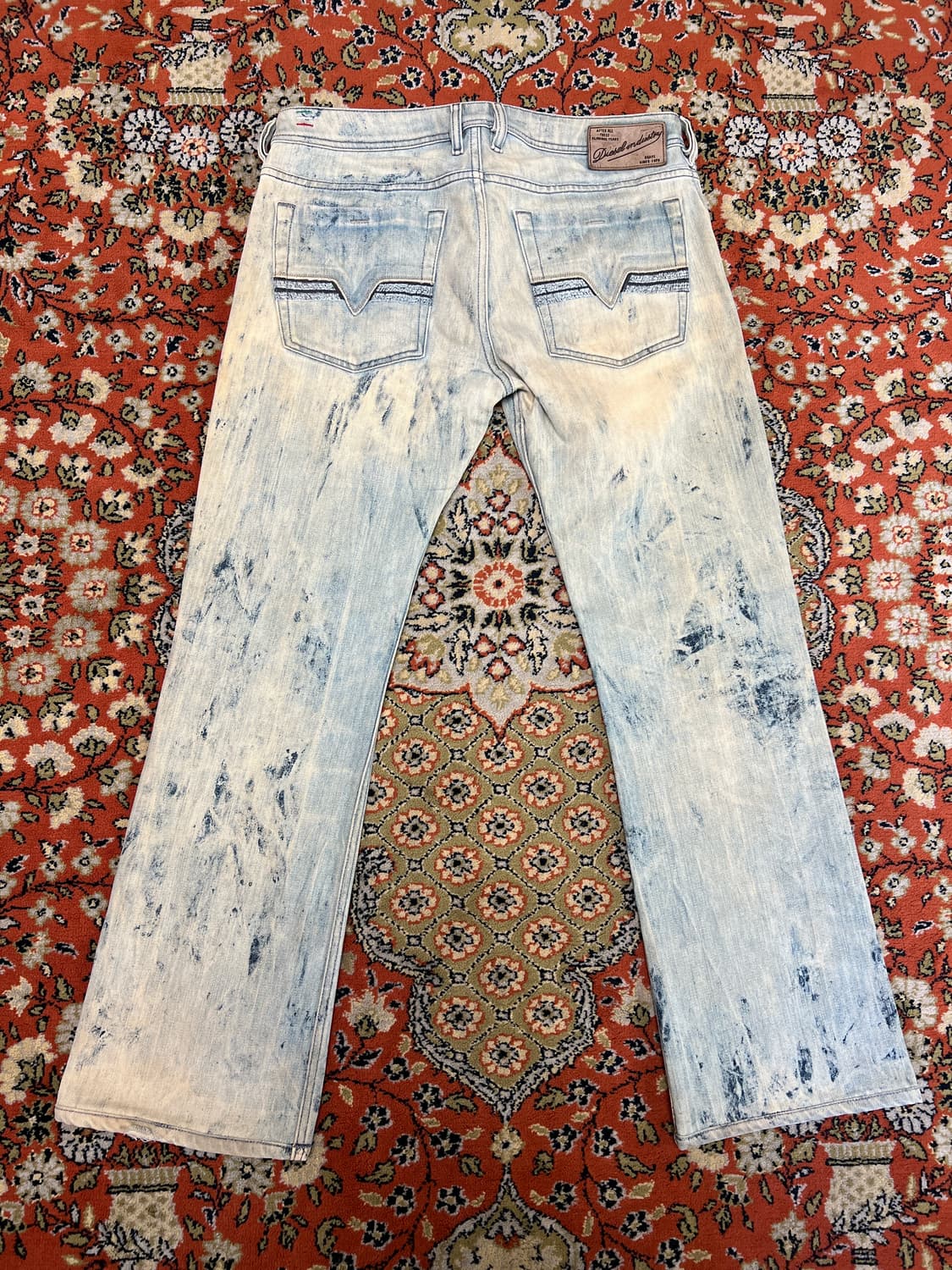 [32] DIESEL 디젤 자티니 더티워싱 부츠컷 플레어 데님팬츠 상품이미지2