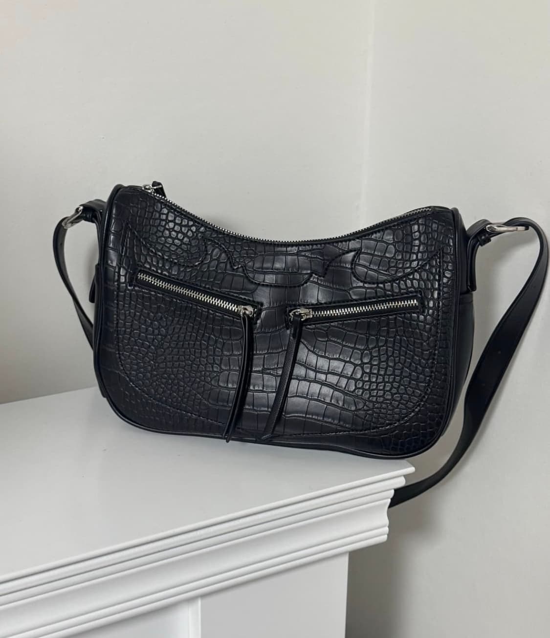 파이톤 레더 크로스백  상품이미지2