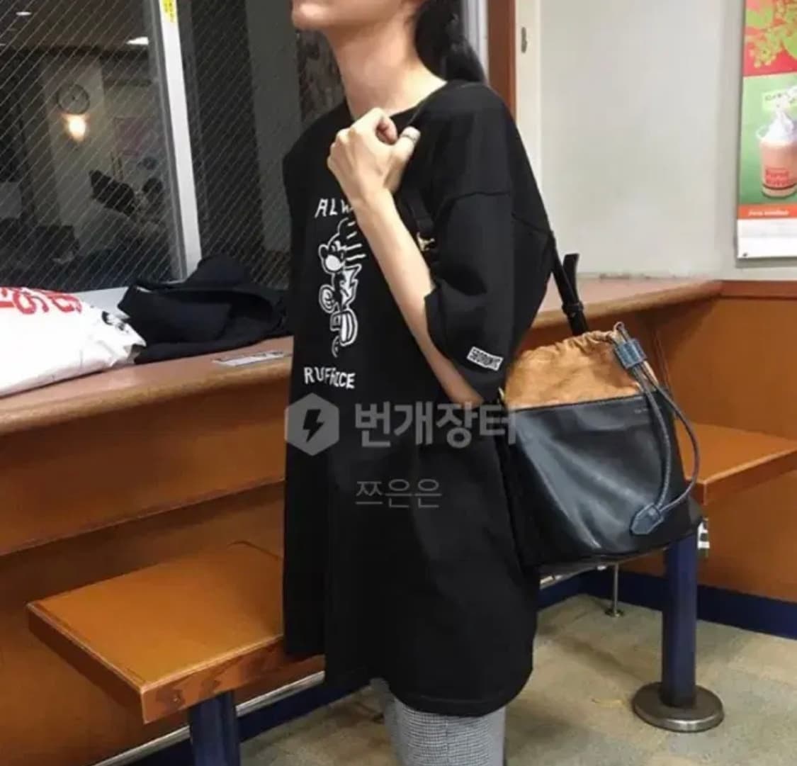 빈티지 투톤 숄더백  상품이미지1