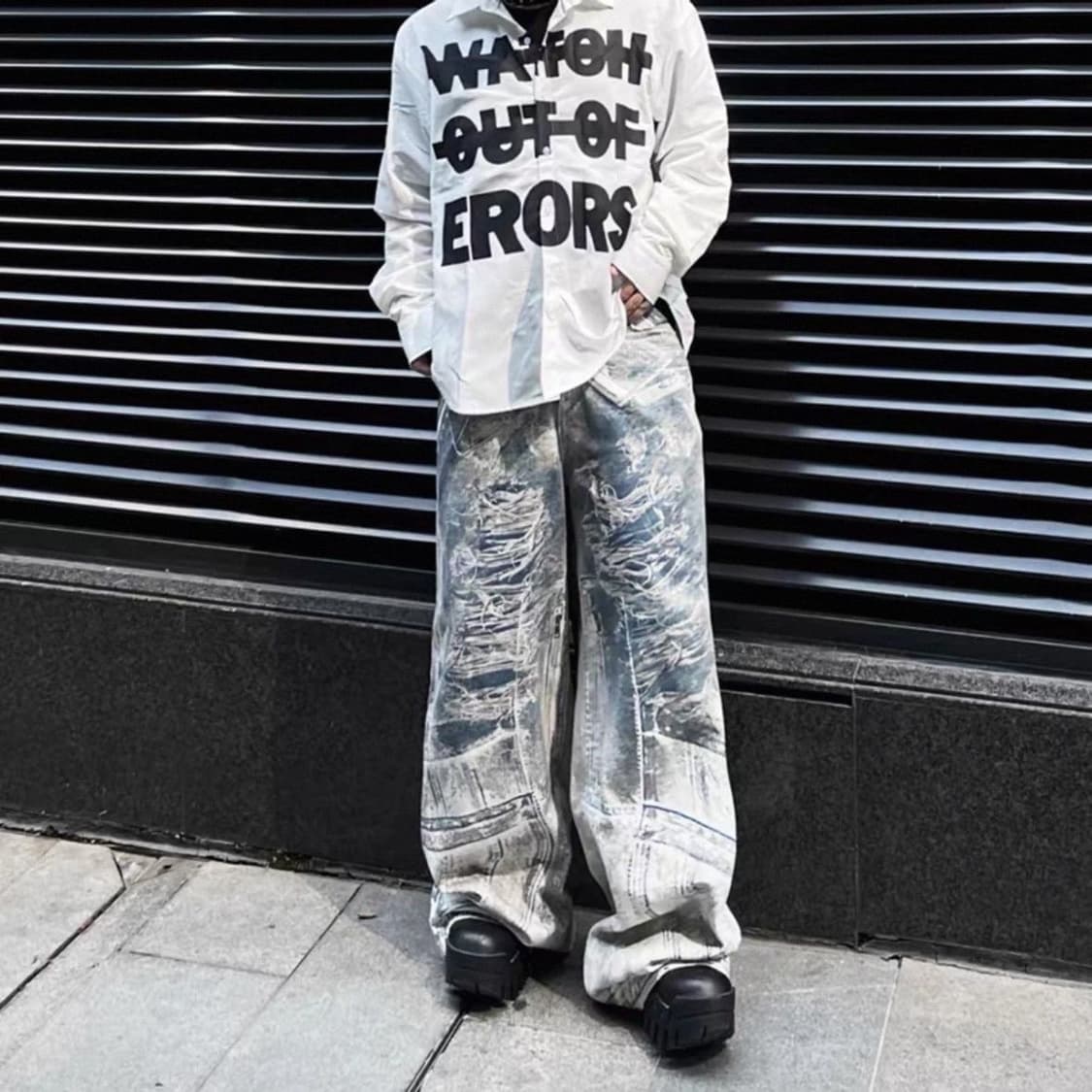 그래픽 워싱 디스트로이드 데님 팬츠  상품이미지2