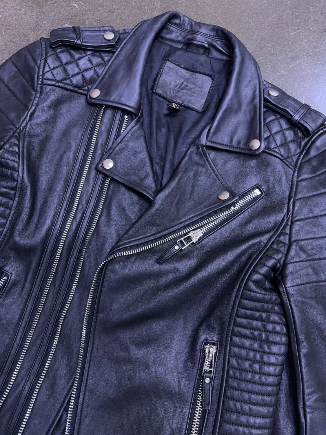 DP 빈티지 퀼팅 바이커 더블 지퍼 엠보싱 양가죽 라이더자켓 50 상품이미지3