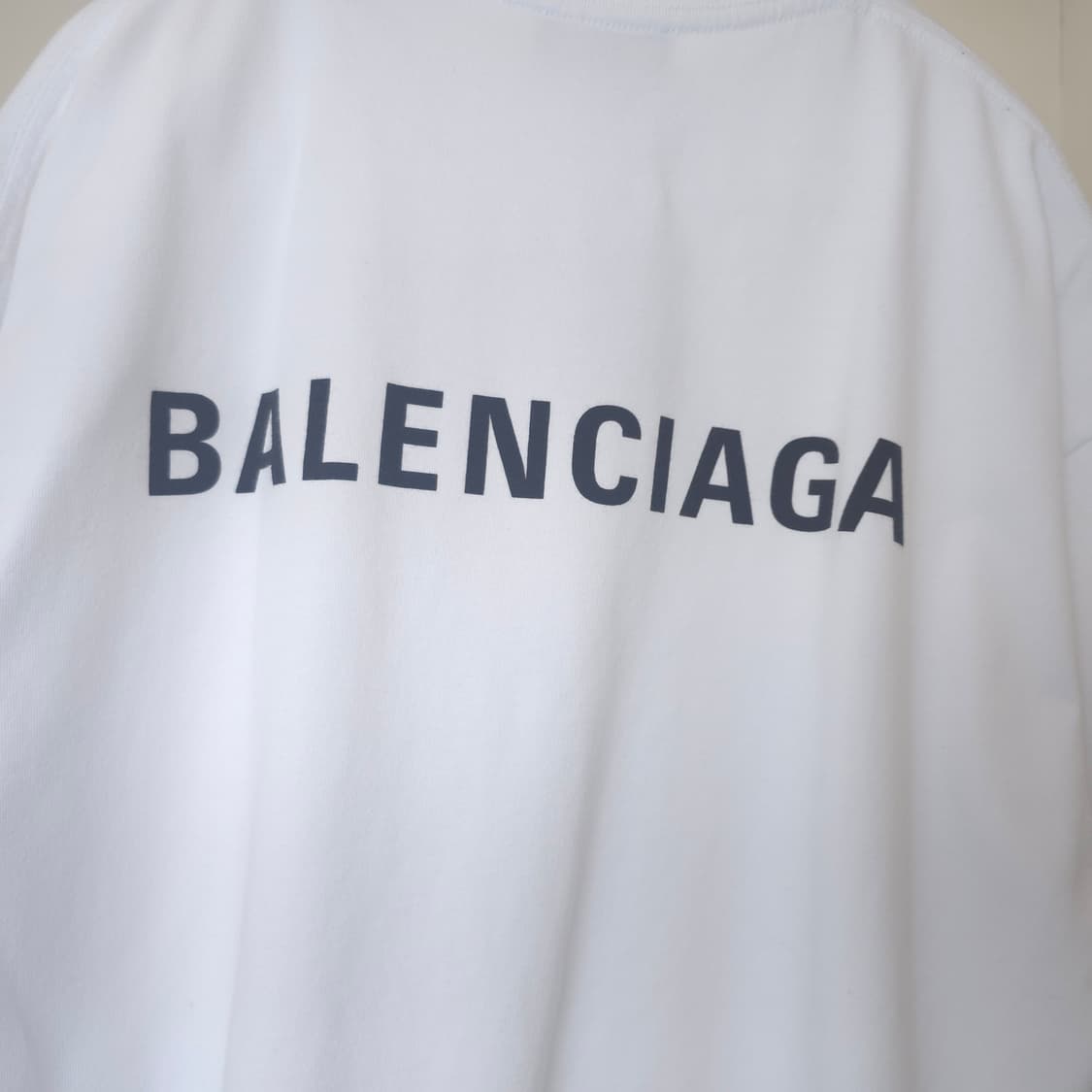 [중고/정품] 발렌시아가 오버핏 로고 티셔츠 상품이미지3