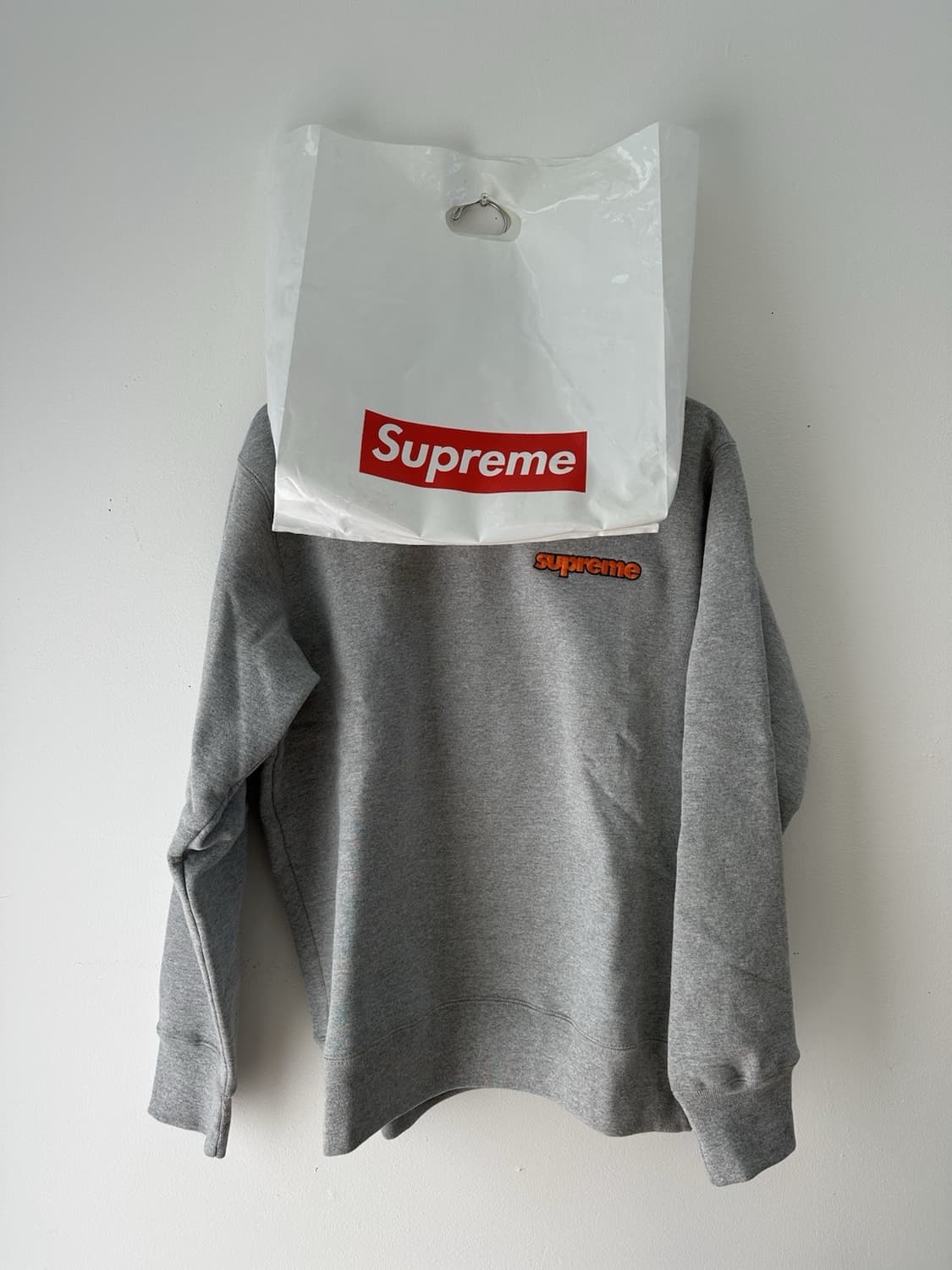 18FW 슈프림 커넥트 맨투맨 상품이미지2