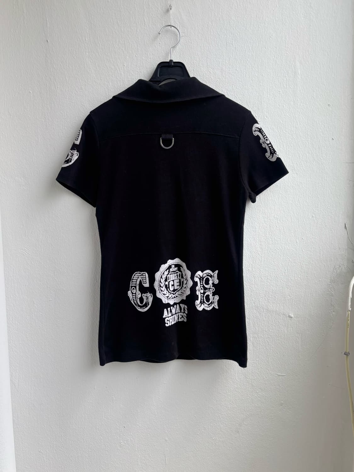 Vintage Graphic Black Polo Shirt 상품이미지5