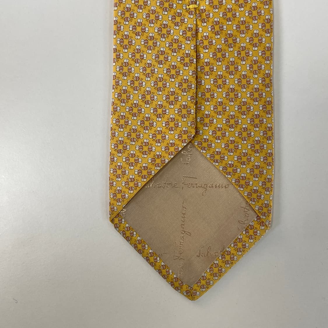 페레가모(Ferragamo) 명품 정품 넥타이 8.1cm 상품이미지7