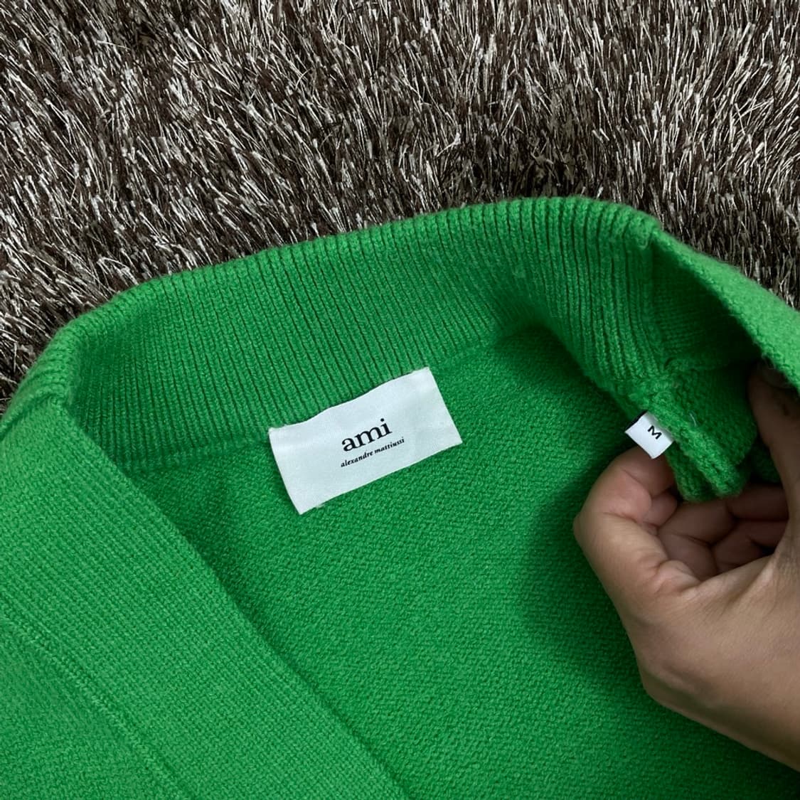 아미 AMI 그린 빅 하트 로고 울 가디건 M 상품이미지3