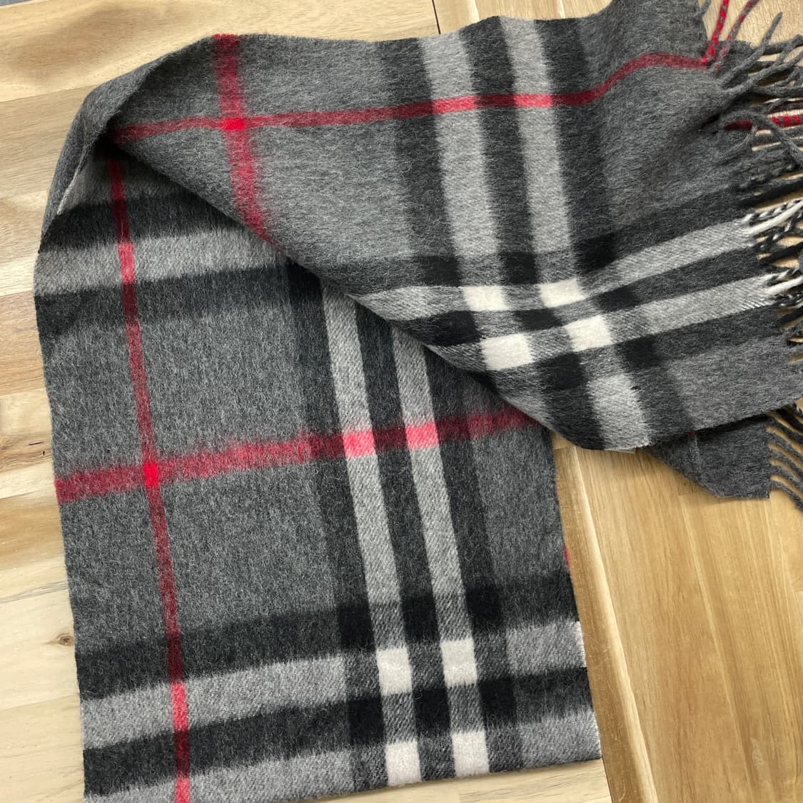 버버리 캐시미어 머플러 목도리 그레이  상품이미지5
