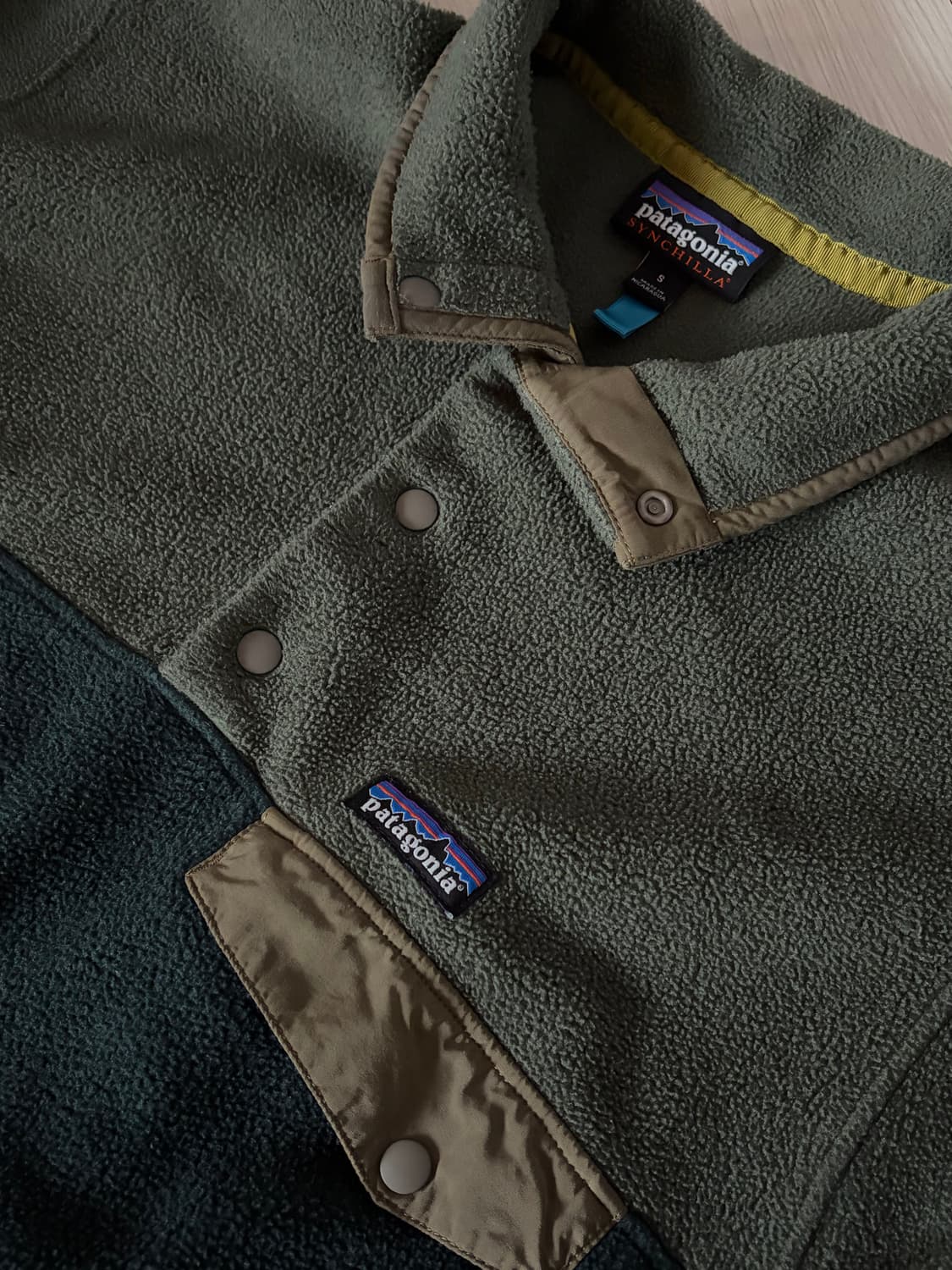 파타고니아 신칠라 인더스트리얼 카키 그린 상품이미지4