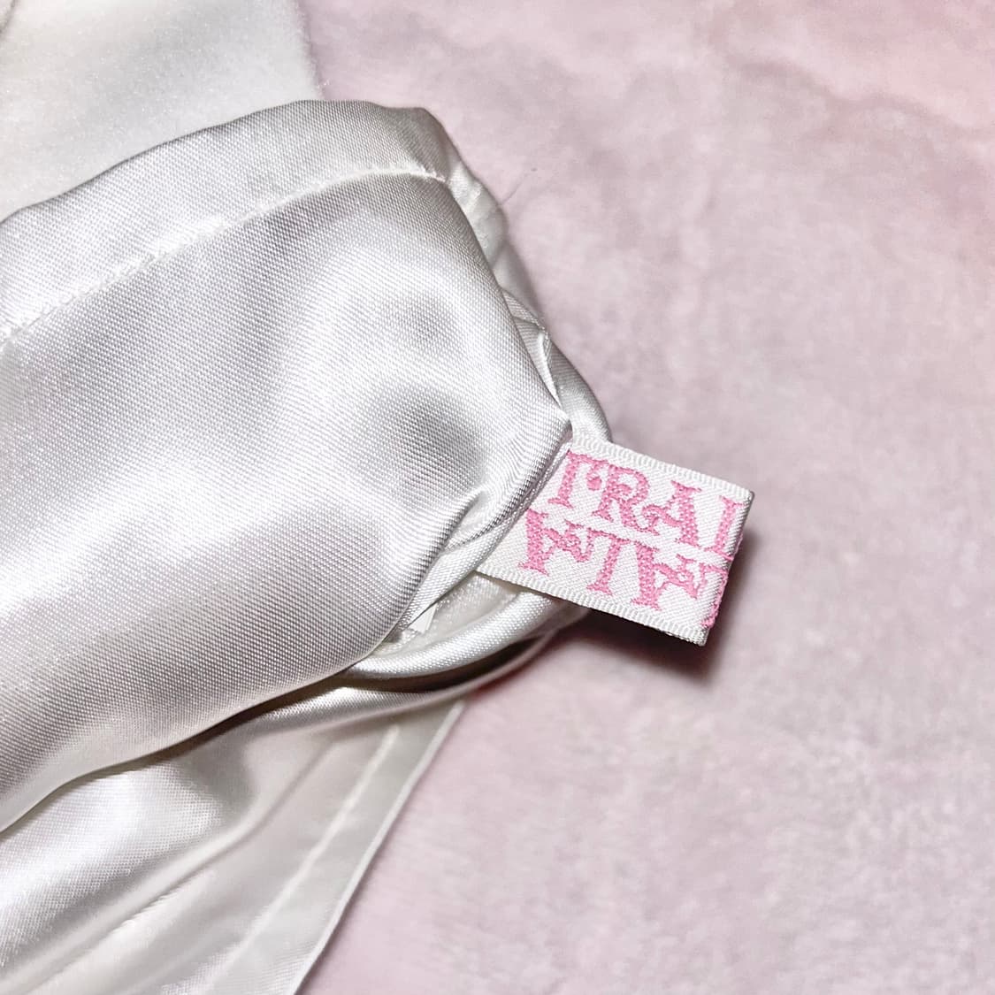 Tralala 트랄라라 화이트 폼폼이 리본 울 숏팬츠 상품이미지3