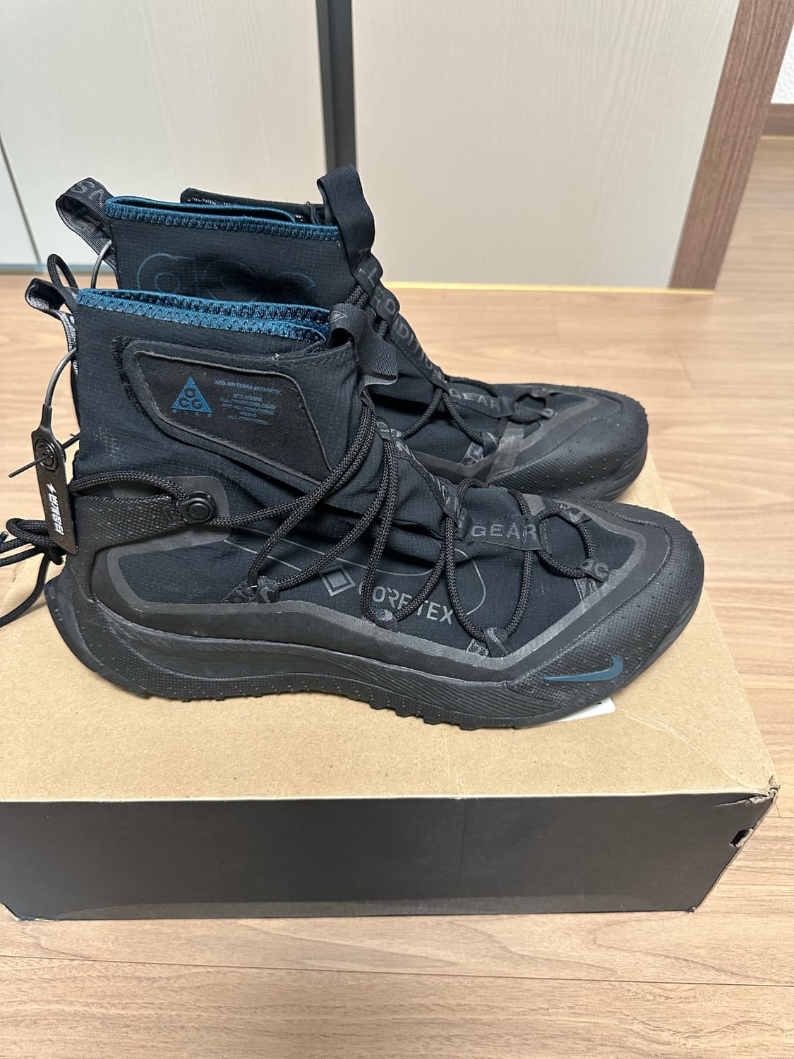 290 나이키 ACG 테라 안타틱 고어텍스 앤트러사이트 상품이미지4