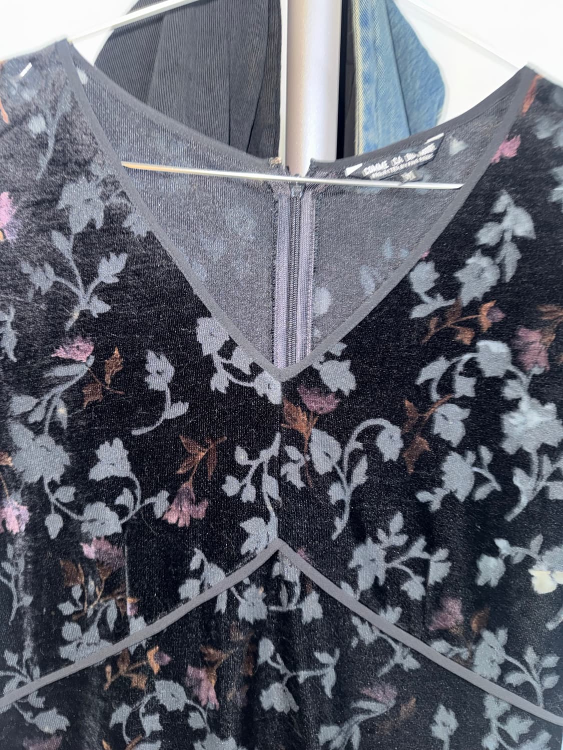 시스루 벨벳 플라워 원피스 상품이미지3