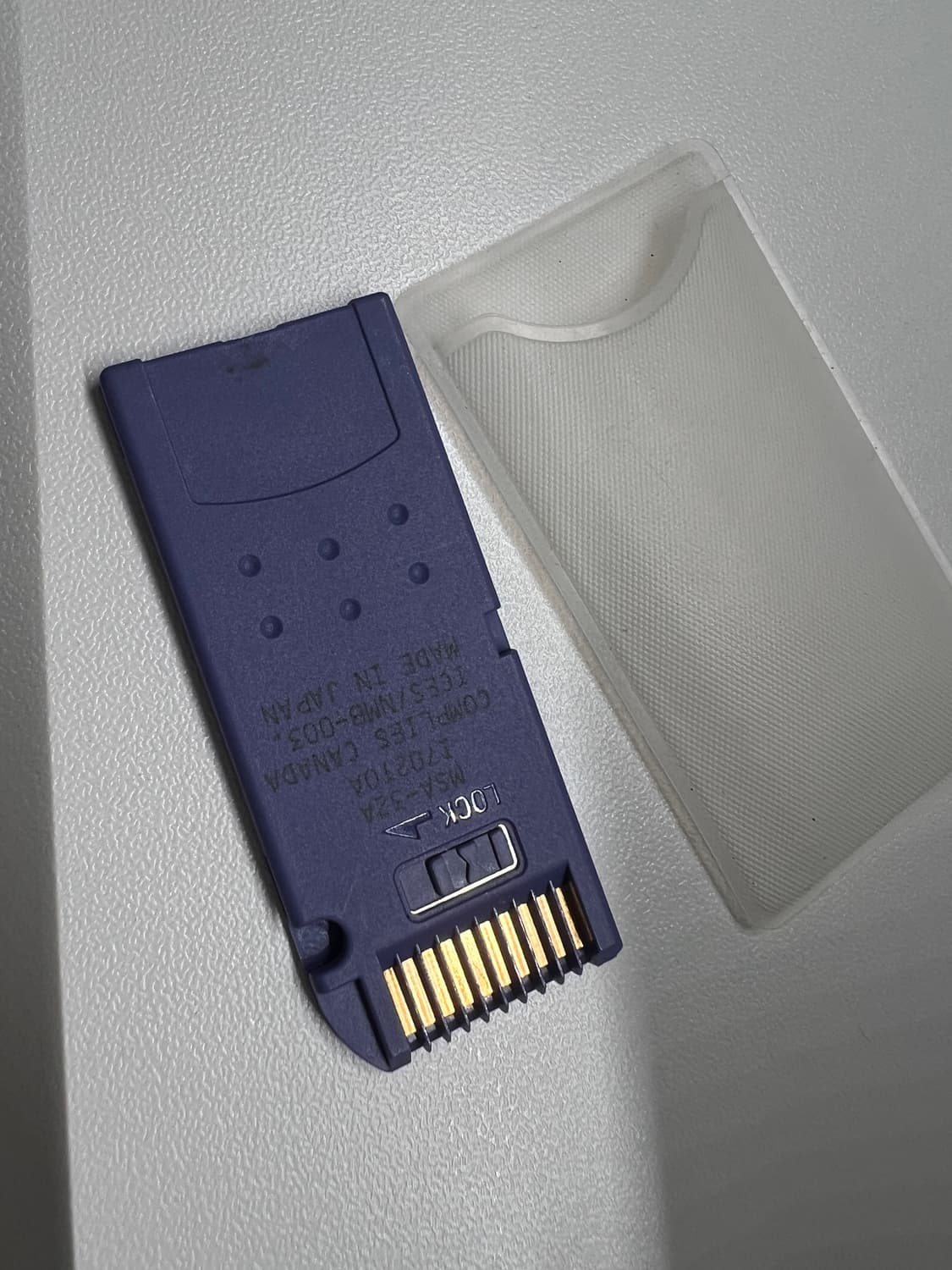 소니 메모리스틱듀오 정품 32mb 상품이미지1