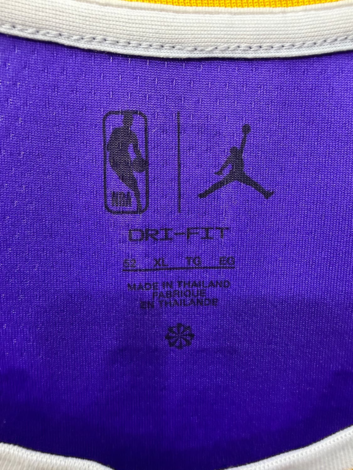 정품) 나이키 조던 LA 레이커스 르브론 제임스 유니폼 져지 XL 상품이미지6