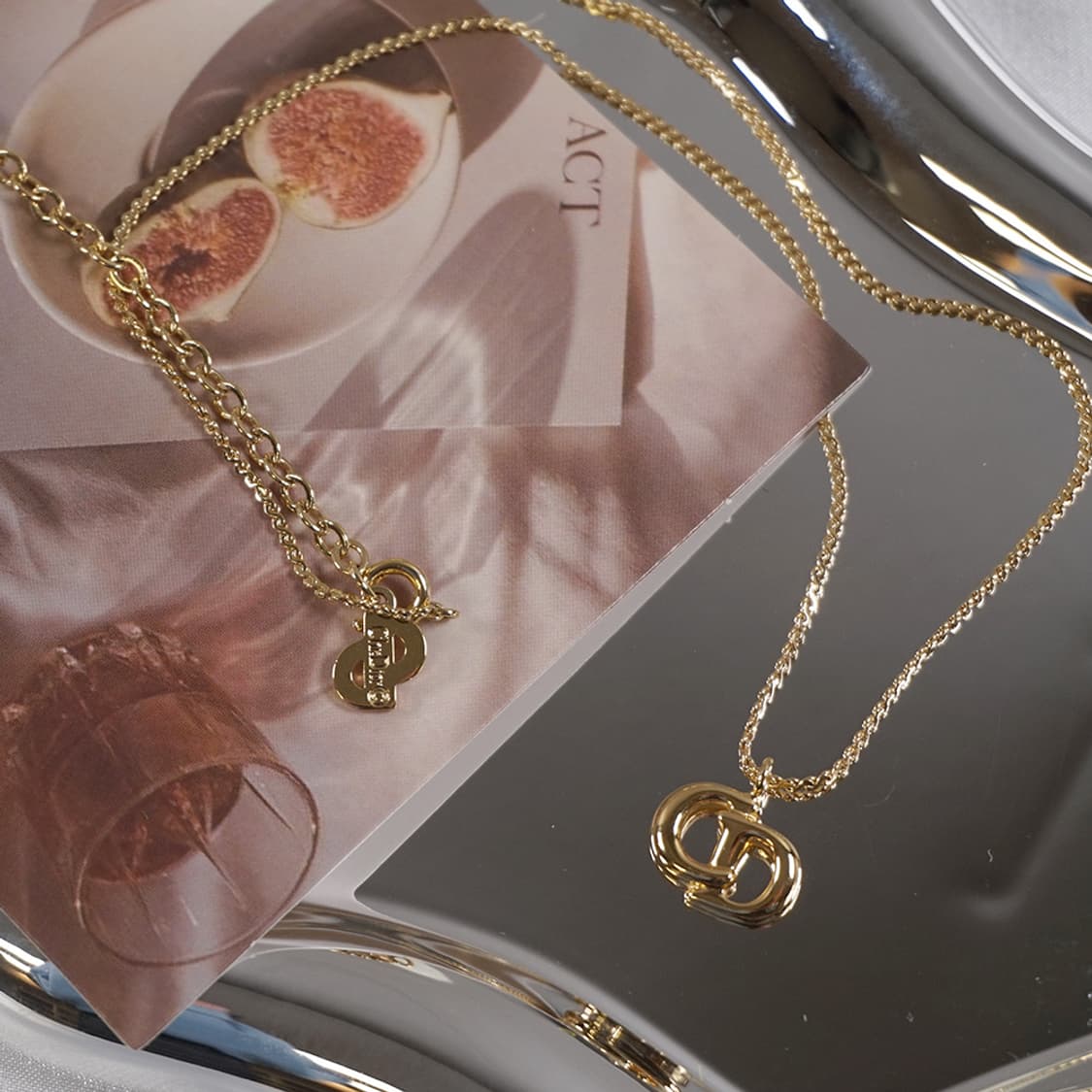 디올 CD로고 예리 목걸이 상품이미지5