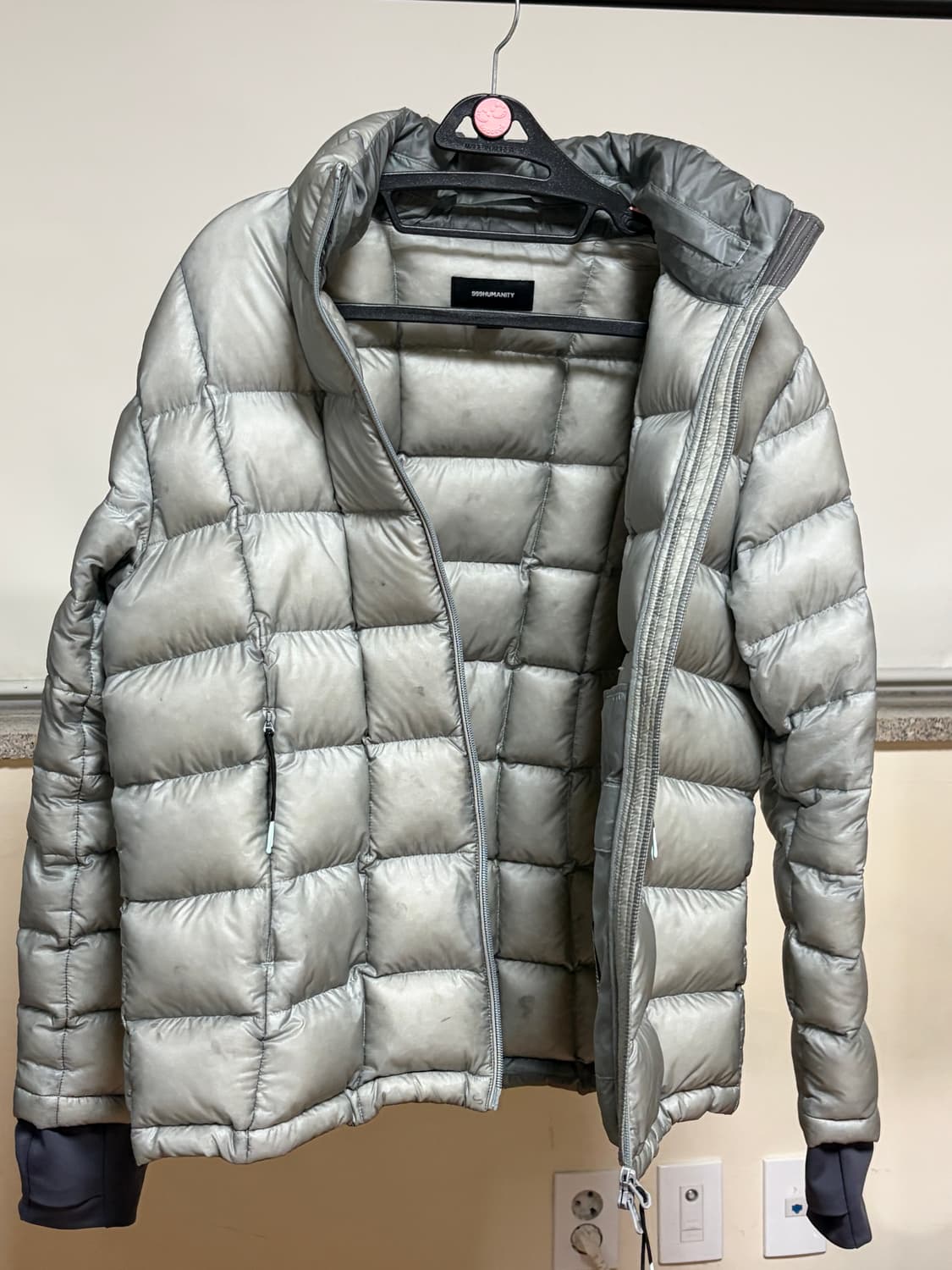 999hanity 패딩 2사이즈 판매합니다 상품이미지3
