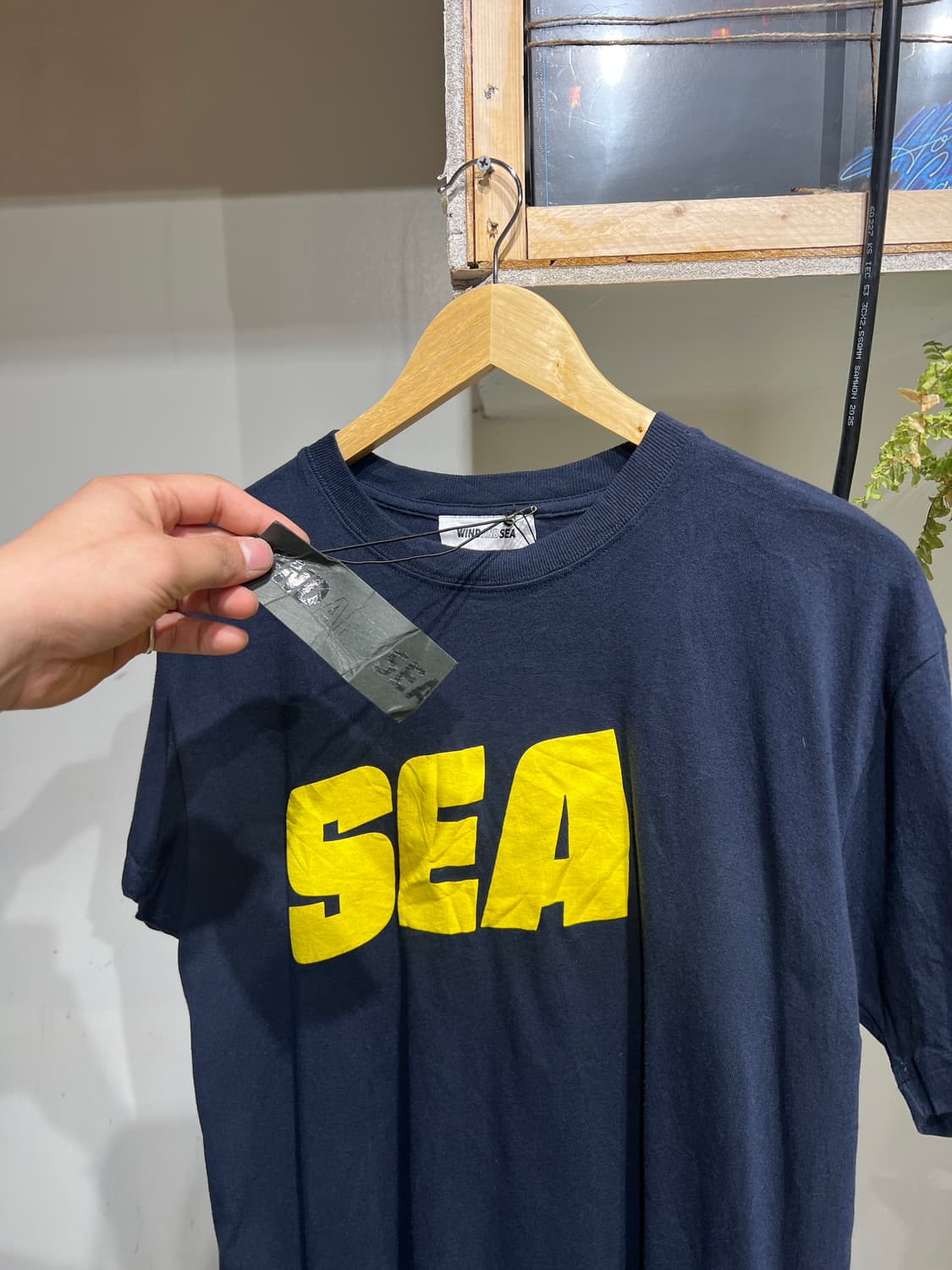 Wind and Sea 윈드엔씨 빅로고 반팔 티셔츠 상품이미지3