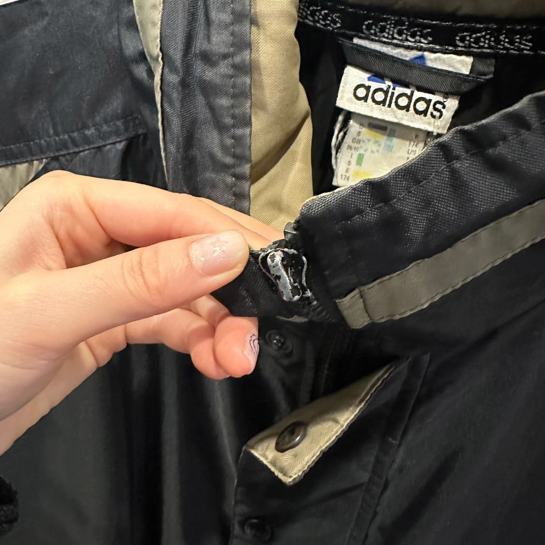 아디다스 하이넥 롱 점퍼 삼선 허리 밑단 스트링 디테일 블랙 상품이미지6