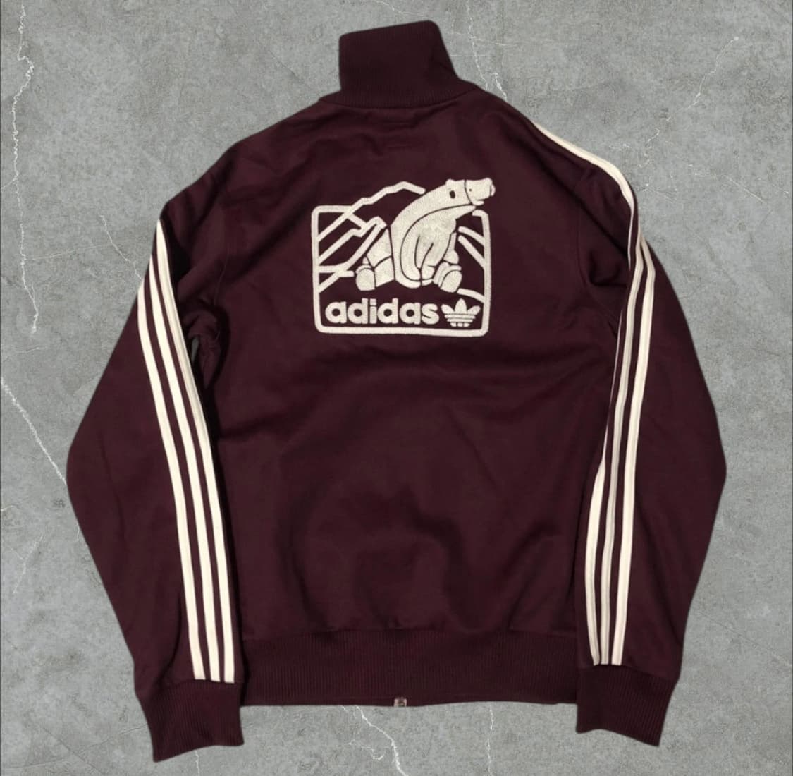 대장급 폴라베어 버건디 아디다스져지 상품이미지2