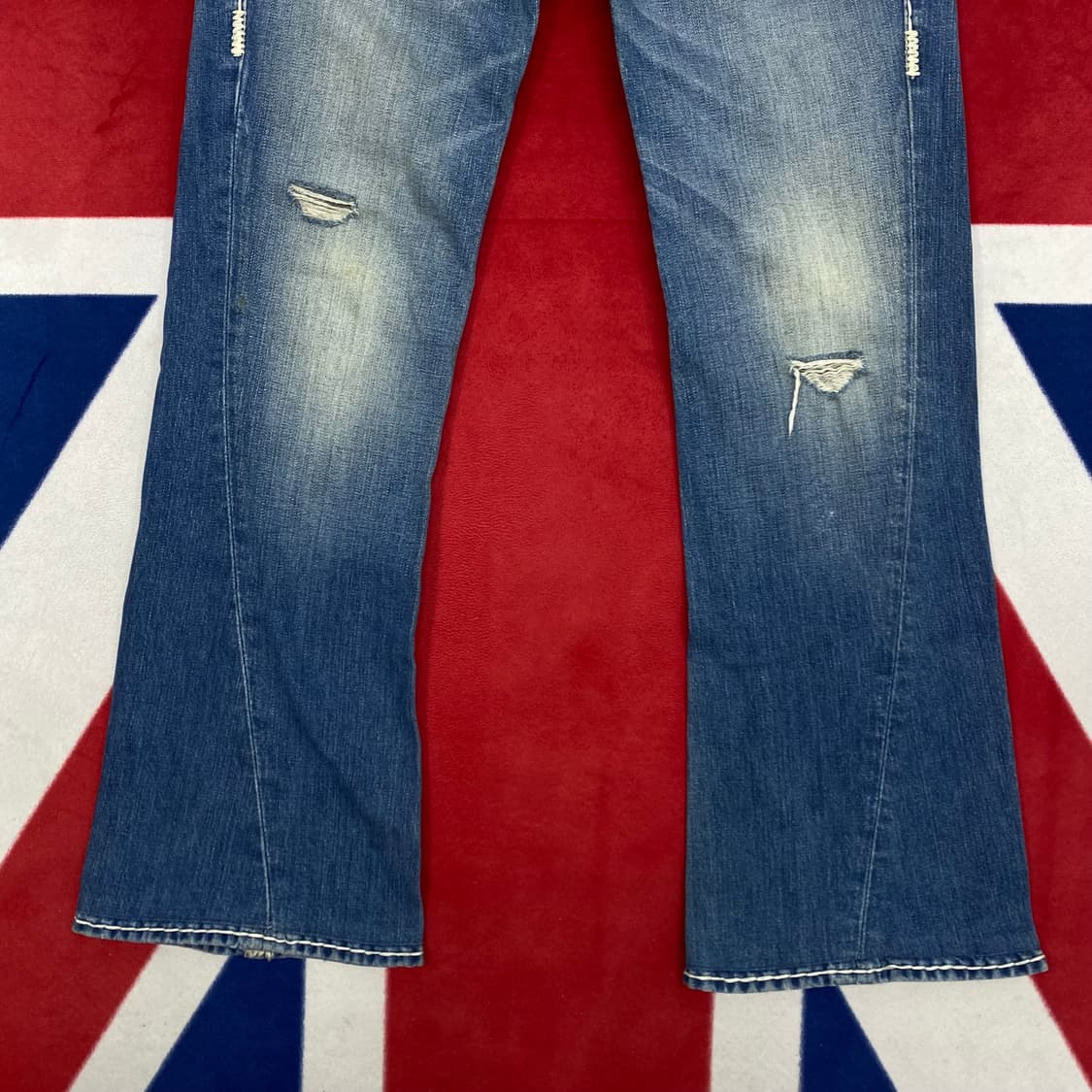 트루릴리전 조이 슈퍼티 부츠컷 데님팬츠 31  상품이미지3