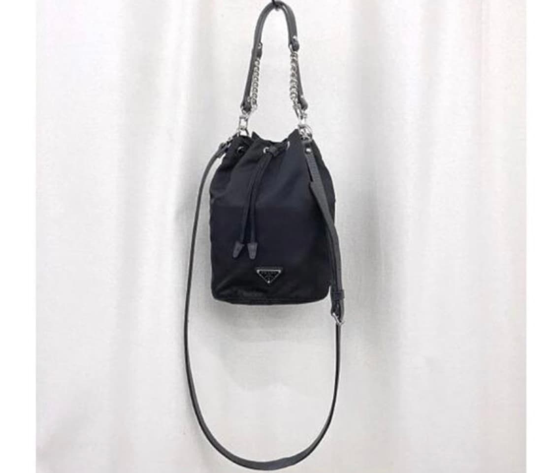프라다 포코노 파우치 버킷백 상품이미지1