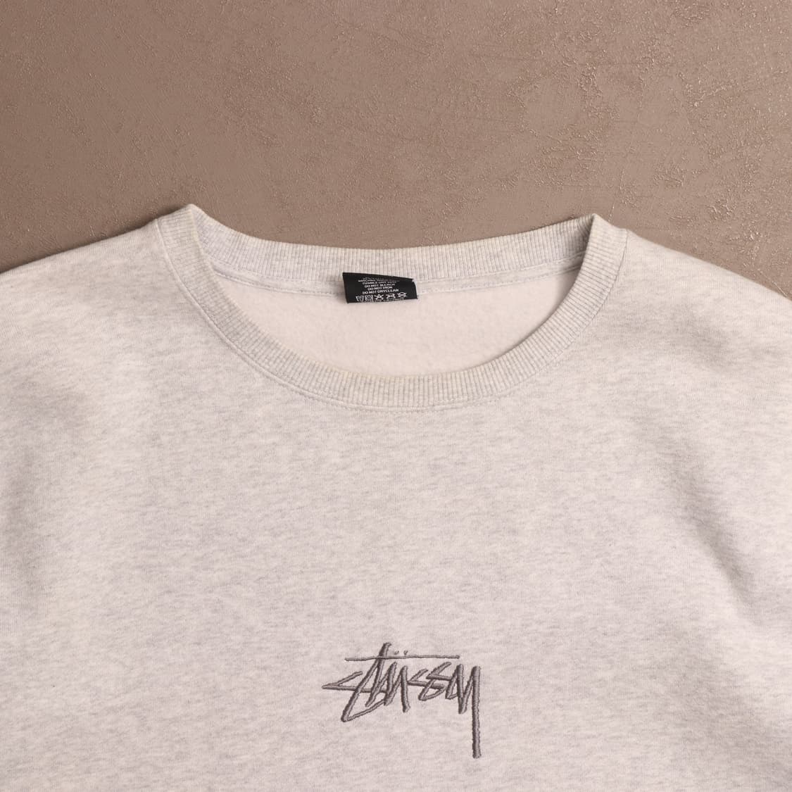 스투시 로고 스웻셔츠 A1423 상품이미지2