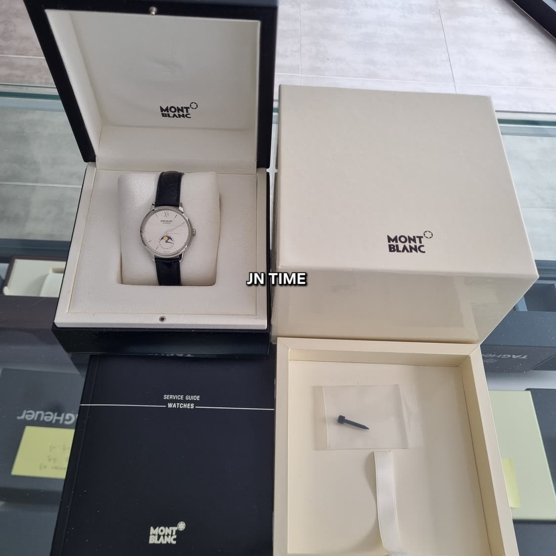 몽블랑 헤리티지 문페이즈 39mm 110699 상품이미지10