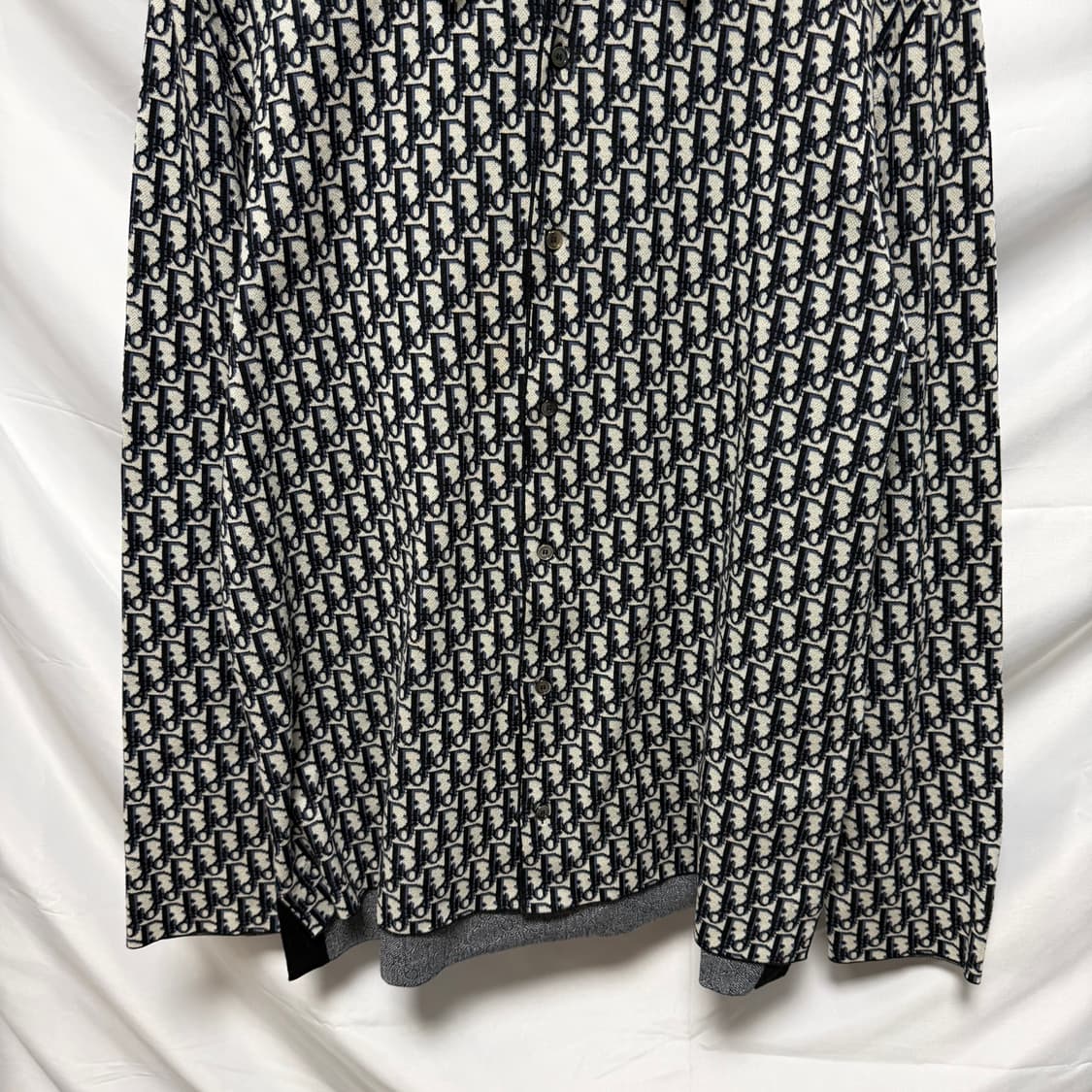 [S+급/L] 디올 오블리크 니트 오버셔츠 상품이미지3