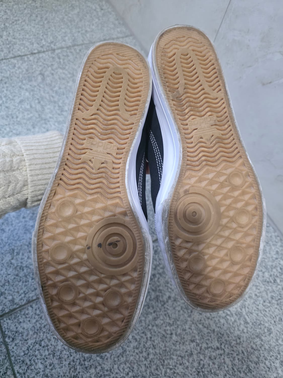 아디다스 슬립온 슈즈 상품이미지6