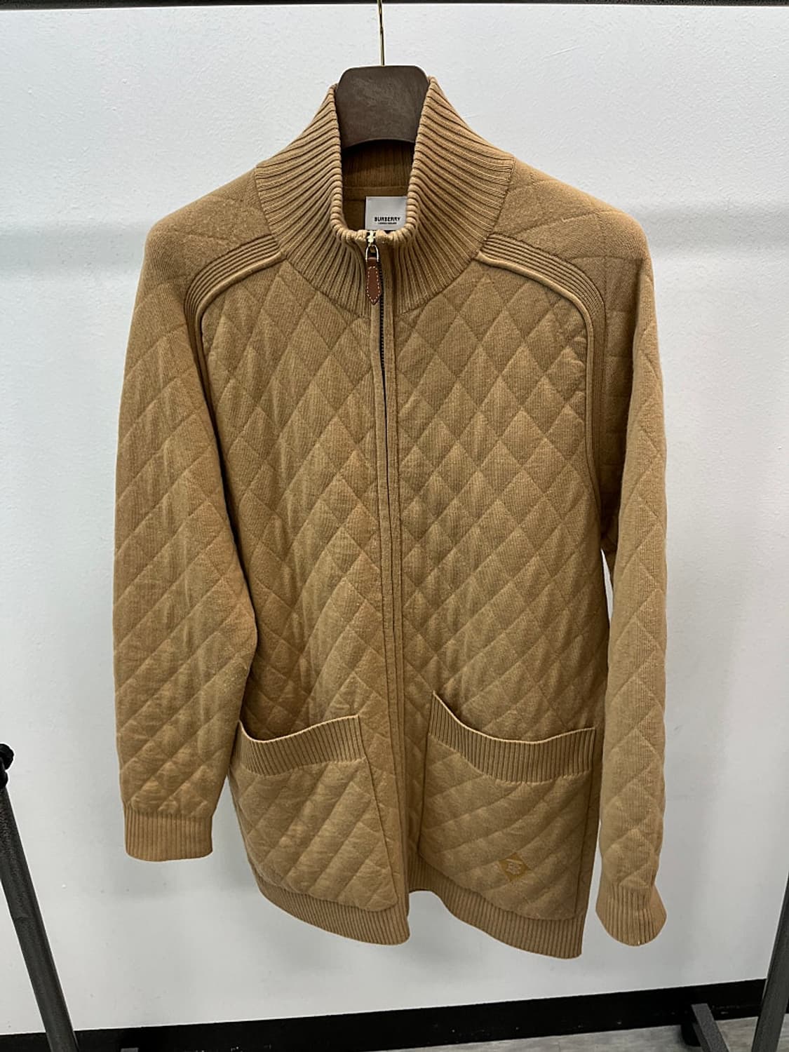 여) 버버리 신형 오버 퀼팅니트 상품이미지2