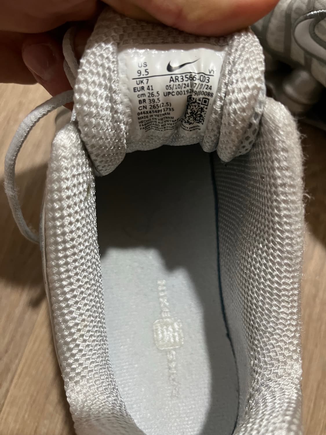 나이키 샥스tl 퓨어 플래티넘 앤 메탈릭 실버 265 상품이미지6