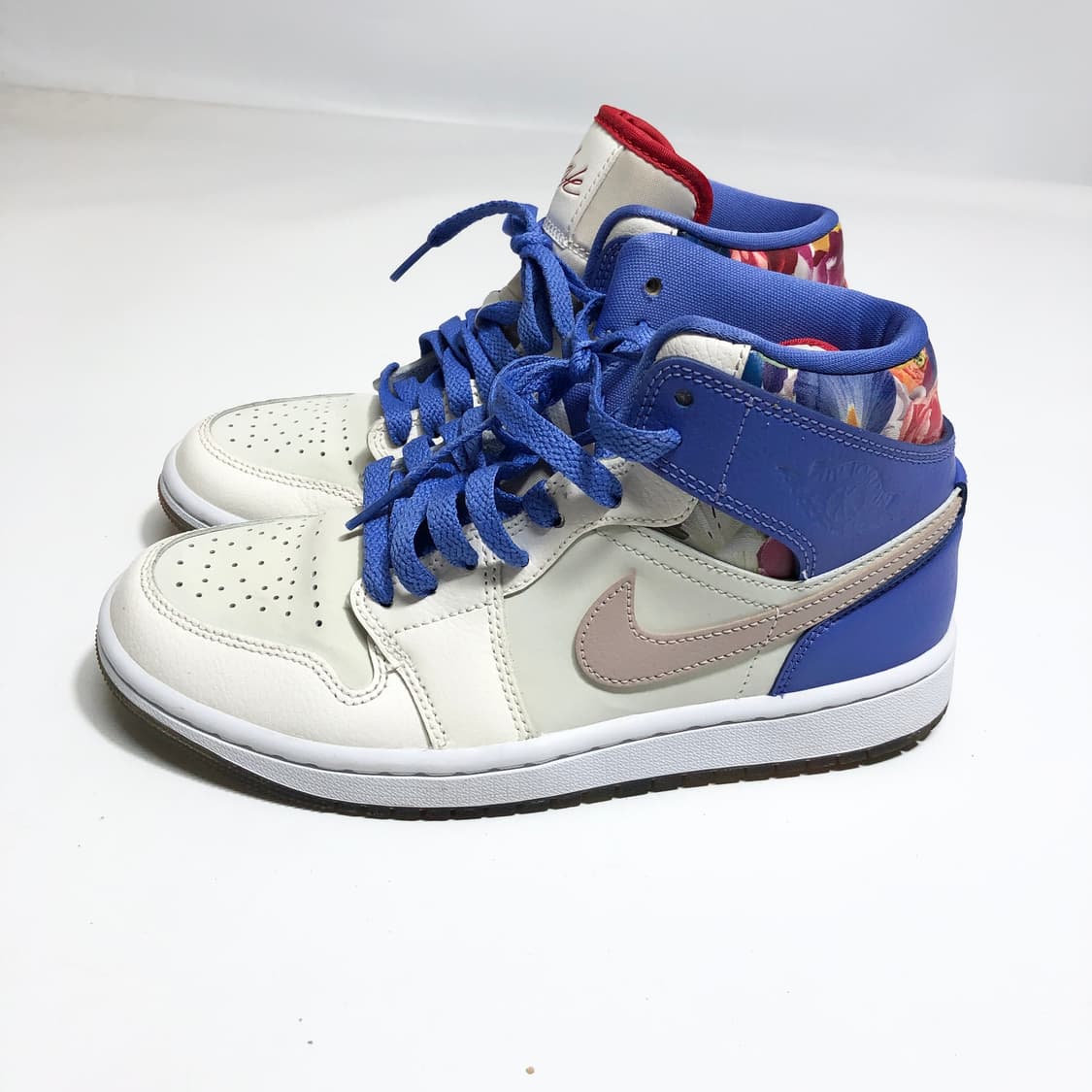 나이키 조던1 미드 플로랄 230 상품이미지2