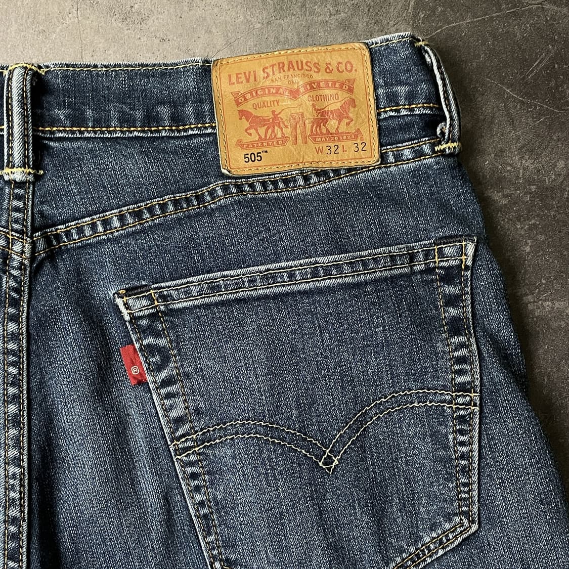 LEVI'S 리바이스505 빈티지 레귤러 스트레이트 핏 데님팬츠 상품이미지7