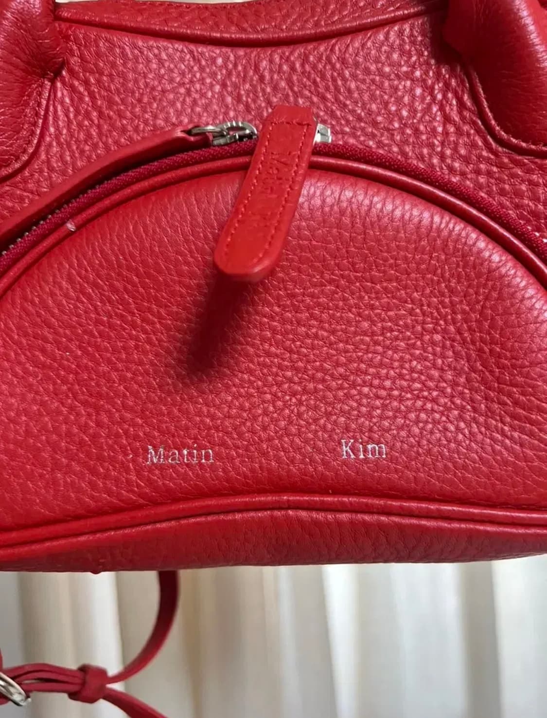 마뗑킴 피넛백 레드  상품이미지2