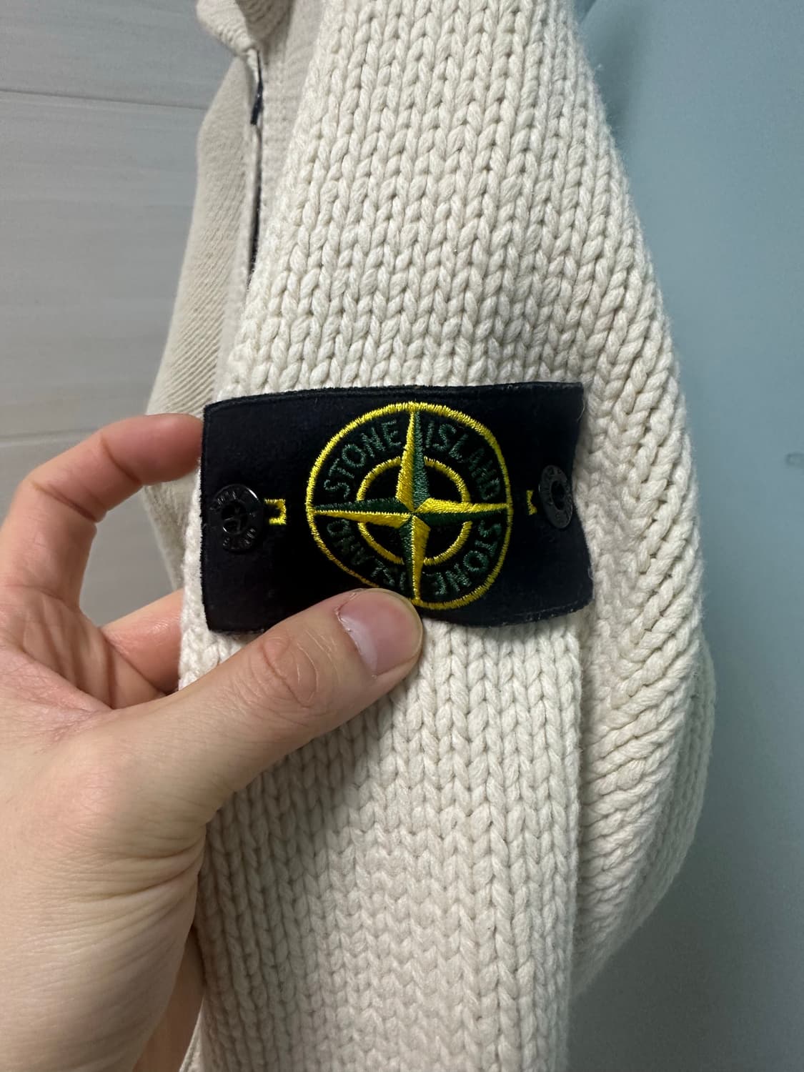 스톤아일랜드 아이보리 헤비 니트집업 L 사이즈 상품이미지3