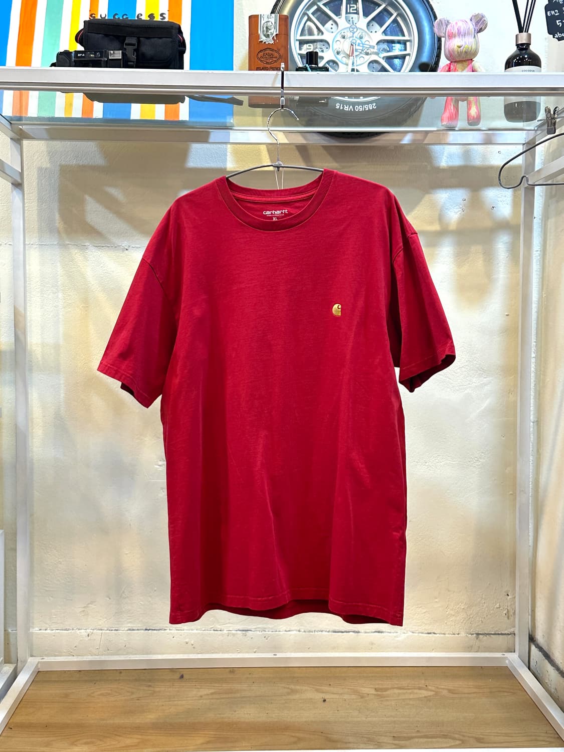 칼하트WIP 자수 로고 반팔 티셔츠 레드 XL 상품이미지1